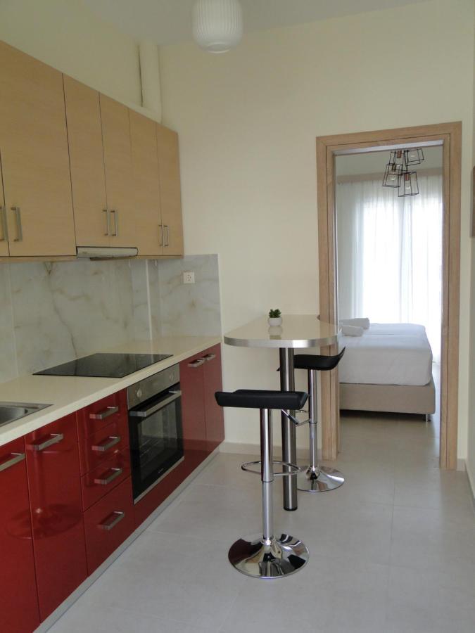 Chrysanthe'S Apartments No2 Poros Town Exterior photo